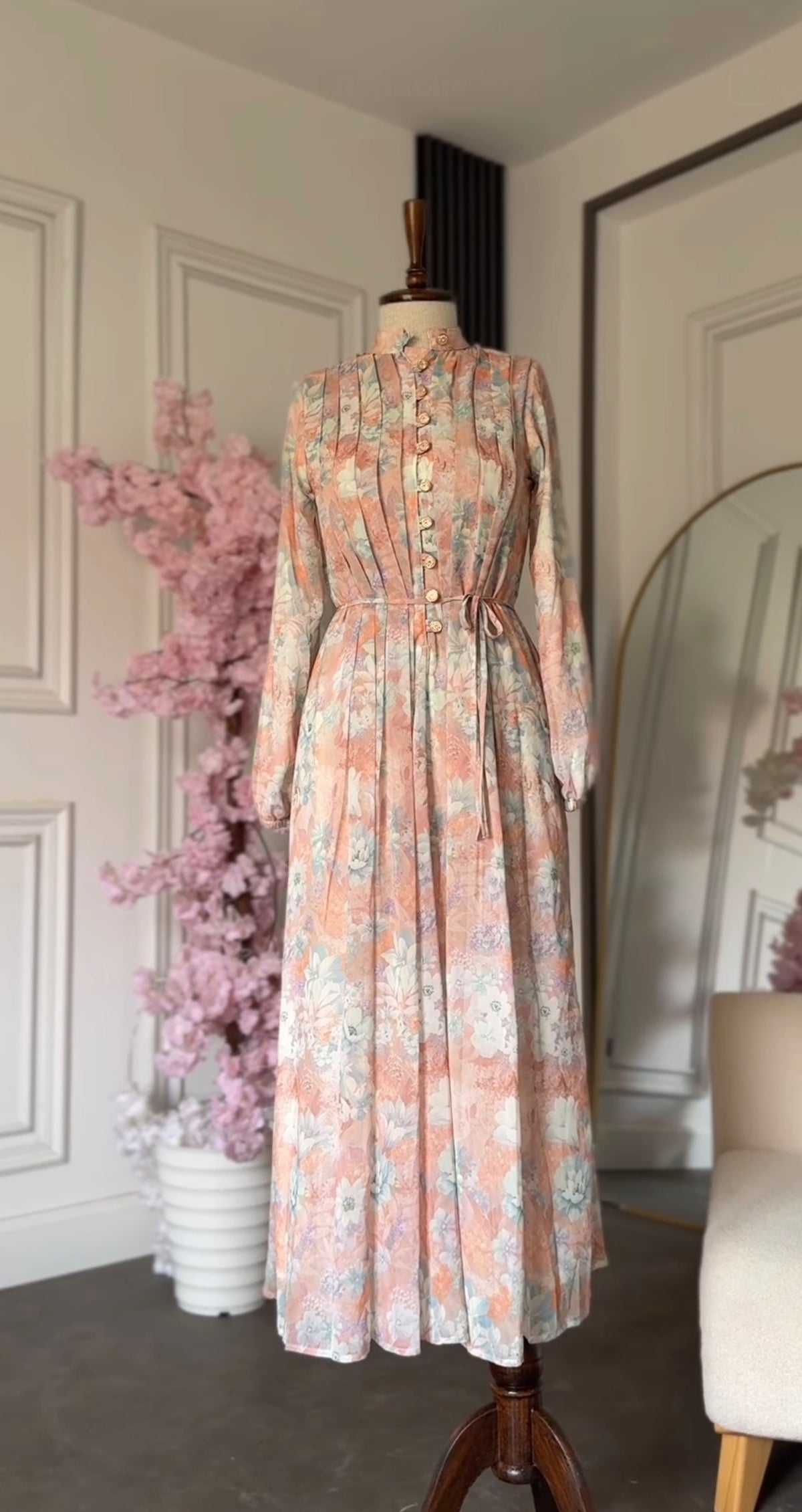Robe Rosalia