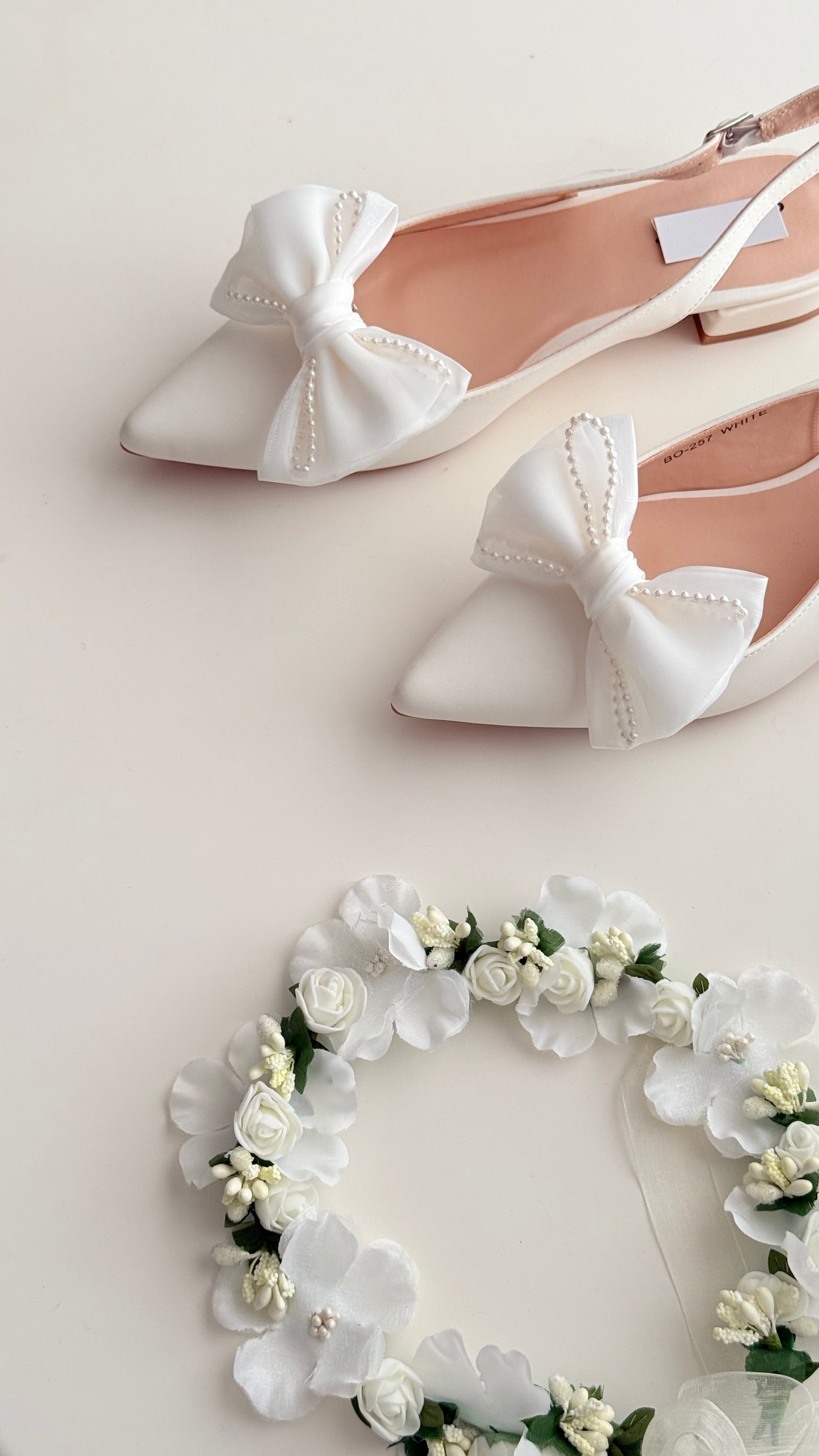 Escarpin plat papillon