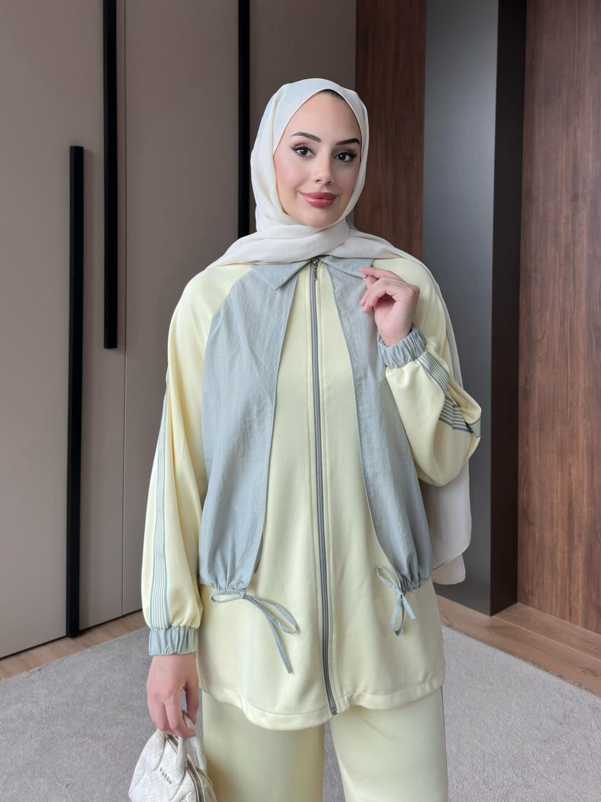 Set Riva
